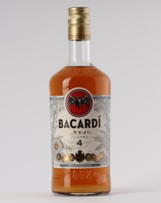 Rum Bacardi 4 Anos Añejo 0.70 